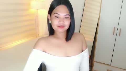 Snapshot of kayleepinay chatting on February 21, 2025, 5:02 am Y O U R        F U T U R E       K A Y L E E  online show from February 21, 2025, 5:02 am