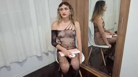Kaylee Sims online show from May 6, 2026, 12:41 am