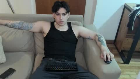 kaynn_b online show from February 2, 2025, 2:38 am