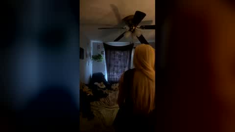 kearianwat online show from March 8, 2026, 10:02 pm