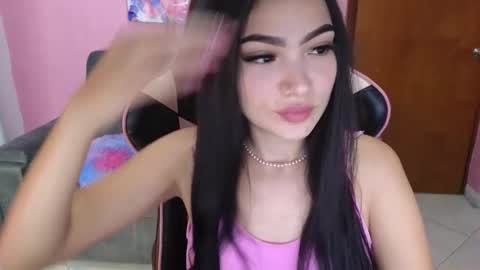 keeiity_moon online show from February 25, 2026, 7:12 pm