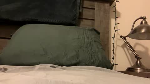 keepquietj online show from February 10, 2025, 1:11 pm