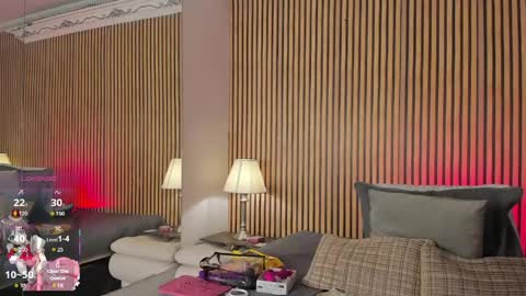 keeyla stone online show from April 1, 2026, 9:56 pm