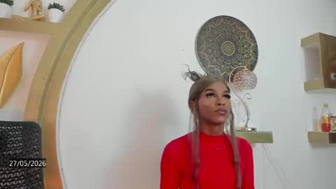 Keila  online show from May 27, 2026, 9:45 pm