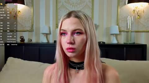 Snapshot of keilachango chatting on February 25, 2026, 4:33 am Kim online show from February 25, 2026, 4:33 am