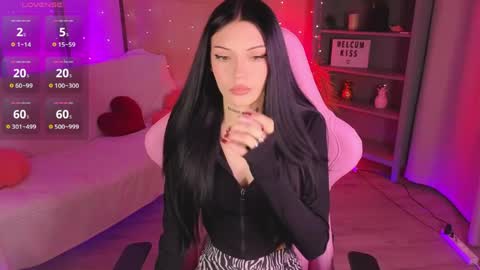 Kelly online show from April 16, 2026, 6:03 am