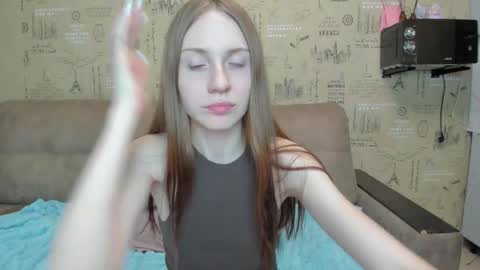 kelly_gerzikaaa online show from November 2, 2025, 6:49 am