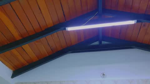 kelly_swift online show from April 18, 2026, 4:05 am