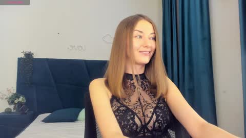 Snapshot of kelly_xo chatting on December 4, 2024, 2:04 pm Kelly XO online show from December 4, 2024, 2:04 pm