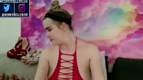 Snapshot of kellylynn76 chatting on October 28, 2025, 12:47 am kellylynn76 online show from October 28, 2025, 12:47 am