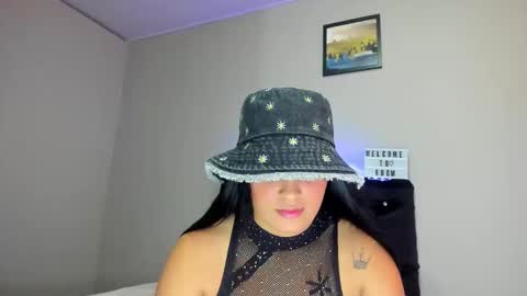 Snapshot of kellymillian_ chatting on October 18, 2025, 7:14 pm kellyMillian online show from October 18, 2025, 7:14 pm