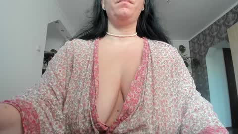 Snapshot of kellymorgan_ chatting on January 31, 2025, 12:07 pm Monday - Friday  08 am - 3 pm GMT 3 online show from January 31, 2025, 12:07 pm