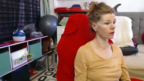 kelly online show from January 10, 2025, 10:17 am
