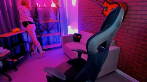 kelly online show from February 4, 2025, 5:34 pm