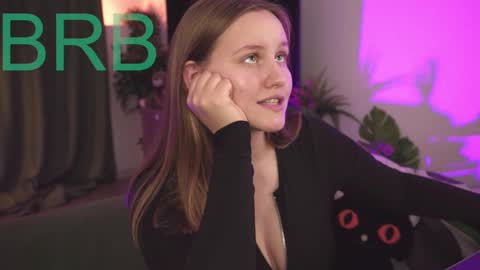 kelly online show from October 19, 2025, 7:53 am