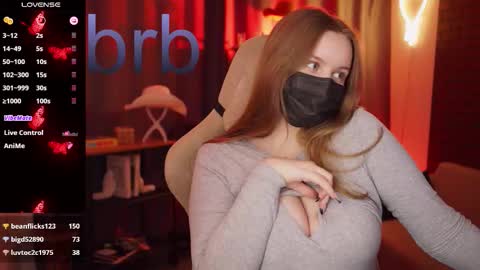 kelly online show from October 31, 2025, 8:37 am