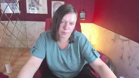 Kelly online show from September 18, 2025, 7:21 am