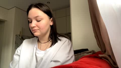 Snapshot of kelseymoraga chatting on April 10, 2026, 12:21 pm Elena online show from April 10, 2026, 12:21 pm