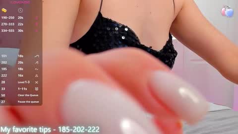 kelsi_di online show from March 27, 2026, 8:26 am