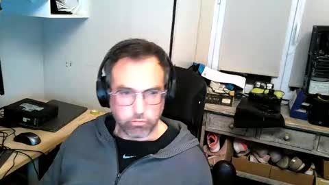 kelvin06133 online show from January 22, 2025, 9:54 pm