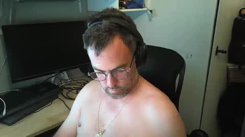 Snapshot of kelvin06133 chatting on June 6, 2026, 10:14 pm kelvin06133 online show from June 6, 2026, 10:14 pm