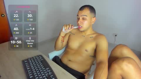 Snapshot of kelvin_hot276 chatting on March 24, 2026, 3:33 am kelvin_hot276 online show from March 24, 2026, 3:33 am