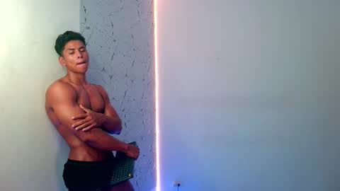 ken__owensx online show from September 12, 2025, 1:49 am