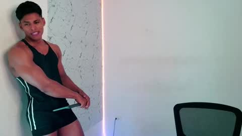 ken__owensx online show from September 16, 2025, 4:57 am