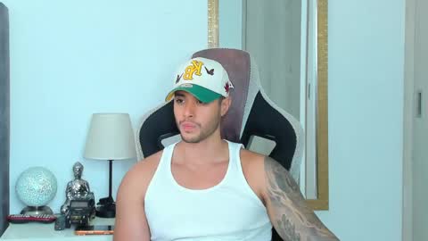 Snapshot of ken_mailik chatting on June 7, 2026, 1:32 am ken_mailik online show from June 7, 2026, 1:32 am