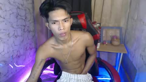 ken_minjun online show from February 2, 2026, 10:19 pm