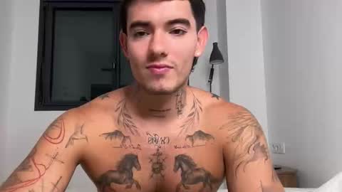 luis carlos esteban online show from September 26, 2025, 9:02 am