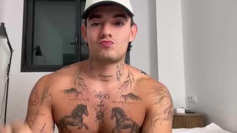 luis carlos esteban online show from October 7, 2025, 3:31 pm