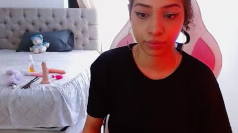Snapshot of kendallrush2 chatting on February 17, 2025, 12:48 pm  Kendall Rush online show from February 17, 2025, 12:48 pm