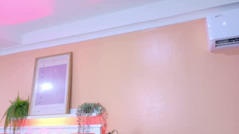 Snapshot of kendalmilleer chatting on April 14, 2026, 9:04 am online show from April 14, 2026, 9:04 am