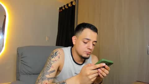 Snapshot of kendel_dimitri chatting on February 28, 2025, 7:26 am kendel_dimitri online show from February 28, 2025, 7:26 am
