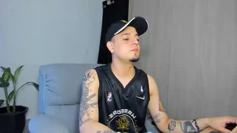Snapshot of kendel_dimitri chatting on March 7, 2025, 4:24 am kendel_dimitri online show from March 7, 2025, 4:24 am