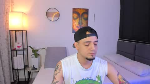 kendel_dimitri online show from May 31, 2026, 4:31 am