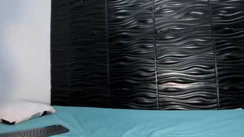 kendra_di_marco online show from July 15, 2026, 11:59 am