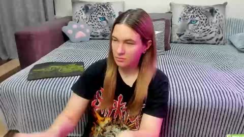 Kendra online show from February 28, 2026, 11:50 pm