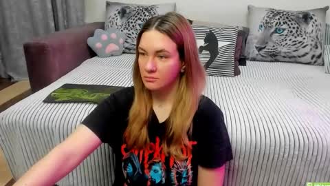 Kendra online show from March 4, 2026, 12:27 am