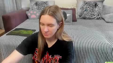 Snapshot of kendra_xx_ chatting on May 8, 2026, 12:05 am Kendra online show from May 8, 2026, 12:05 am