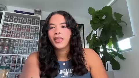 Hi Im kendra- onlyfans. isab2896 online show from June 28, 2026, 9:43 pm