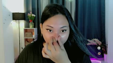 kennaxx69 online show from May 15, 2026, 11:12 pm