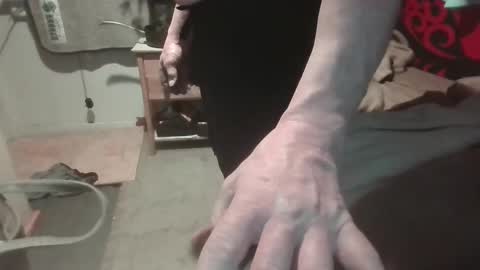 Snapshot of kenneth69h chatting on January 7, 2025, 10:22 am kenneth69h online show from January 7, 2025, 10:22 am