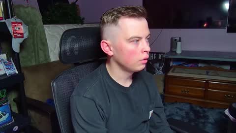 Snapshot of kentuckydrake chatting on February 14, 2026, 1:24 am Drake online show from February 14, 2026, 1:24 am