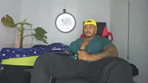 Snapshot of kerlinn2711 chatting on April 29, 2026, 9:32 pm dany wolf002 online show from April 29, 2026, 9:32 pm