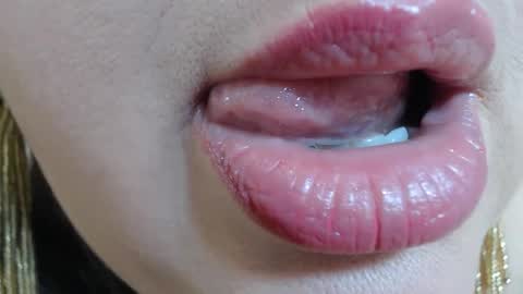 K E R L Y online show from February 13, 2026, 1:18 pm