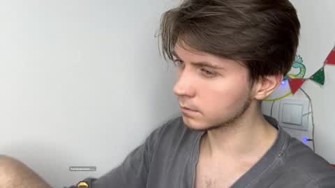 Kero online show from March 8, 2026, 9:29 pm