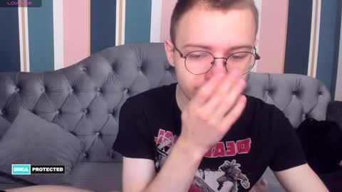 Snapshot of kerry_niki chatting on February 7, 2025, 12:39 pm kerry_niki online show from February 7, 2025, 12:39 pm