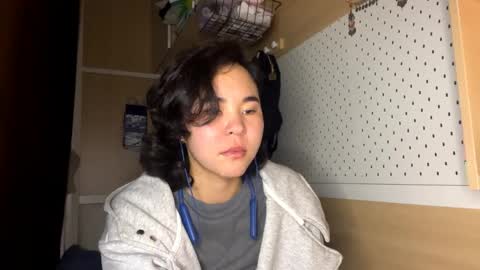 Jenny  online show from April 18, 2026, 10:21 pm